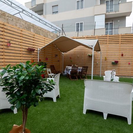 Hotel Da Zia Gina Locazione Turistica à Bisceglie Extérieur photo